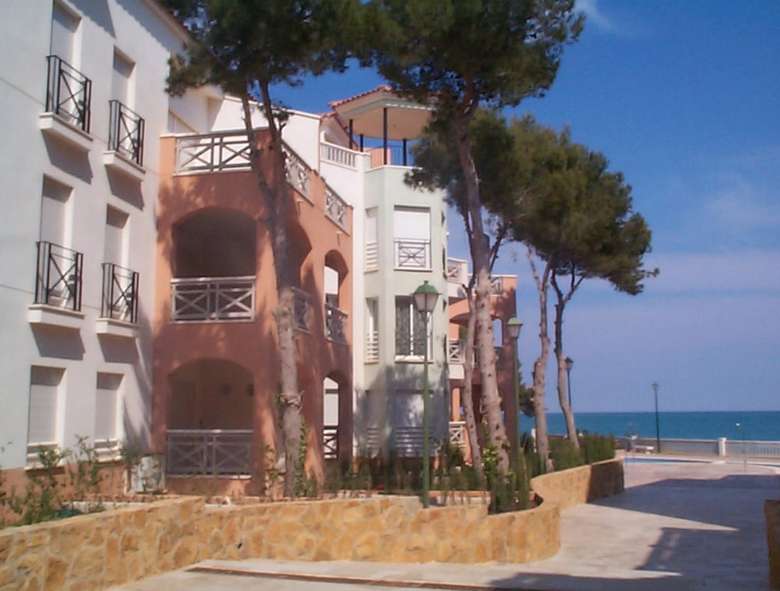 Apartamentos Ap Costas Edison 2 Dormitorios
