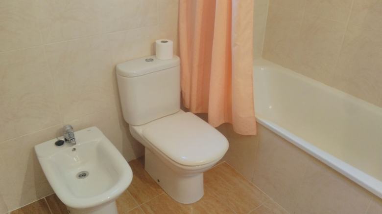 Apartamentos Ap Costas Mercuri