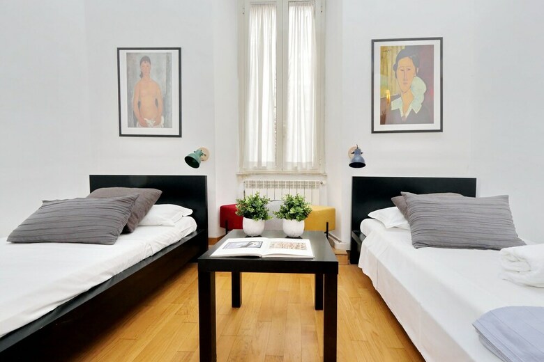 Vatican Spacious Mod� Apartment