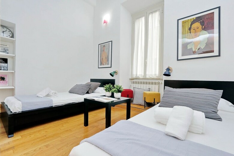 Vatican Spacious Mod� Apartment