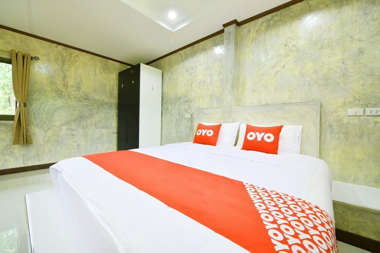 Hotel Oyo Ruenkanthima Resort