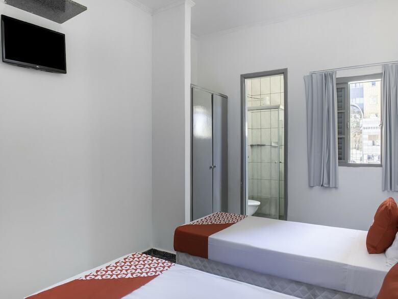 Oyo Hotel Dos Nobres