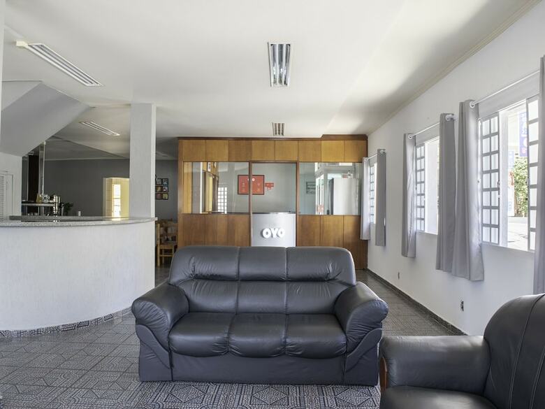Oyo Hotel Dos Nobres