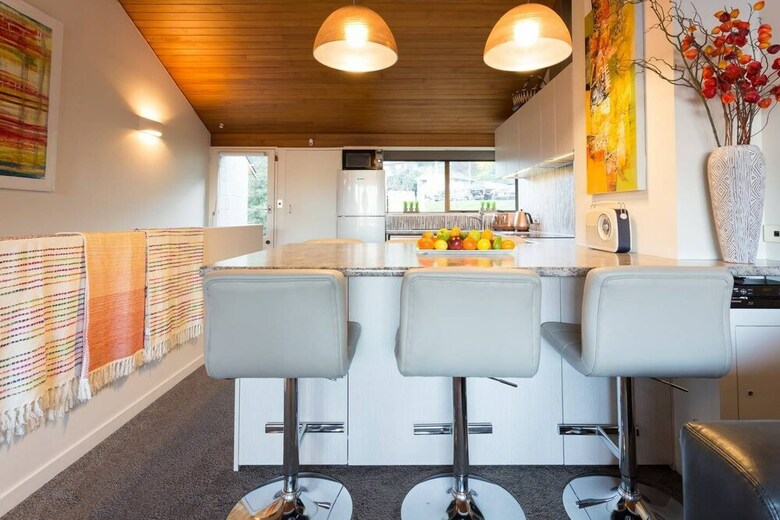 Spacious Lake View Townhouse Unbelievable Spa