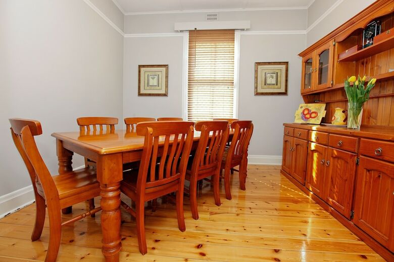 Hotel Emaroo Cottages Broken Hill