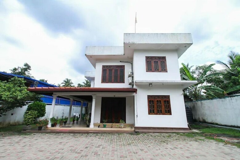 Oyo 370 Hotel Damas Kadawatha