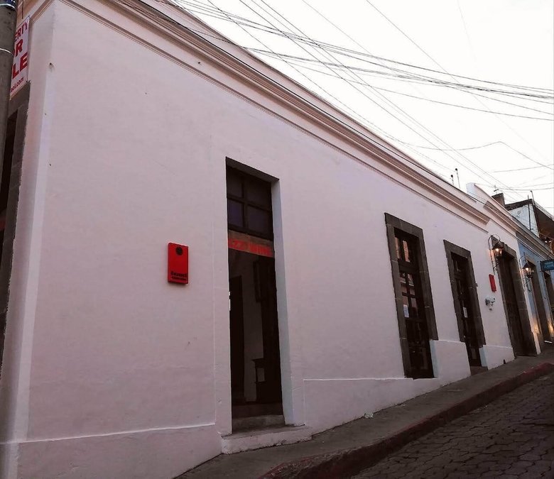 Hotel Xela Columbus Guest House