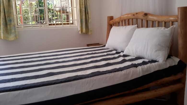 Bed & Breakfast Brownstone Country Home Lira Uganda