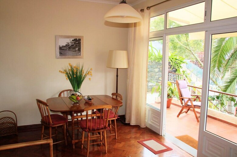 Bungalow With One Bedroom In S�o Martinho, Funchal, With Wonderful Sea View, Enclosed Garden And Wifi