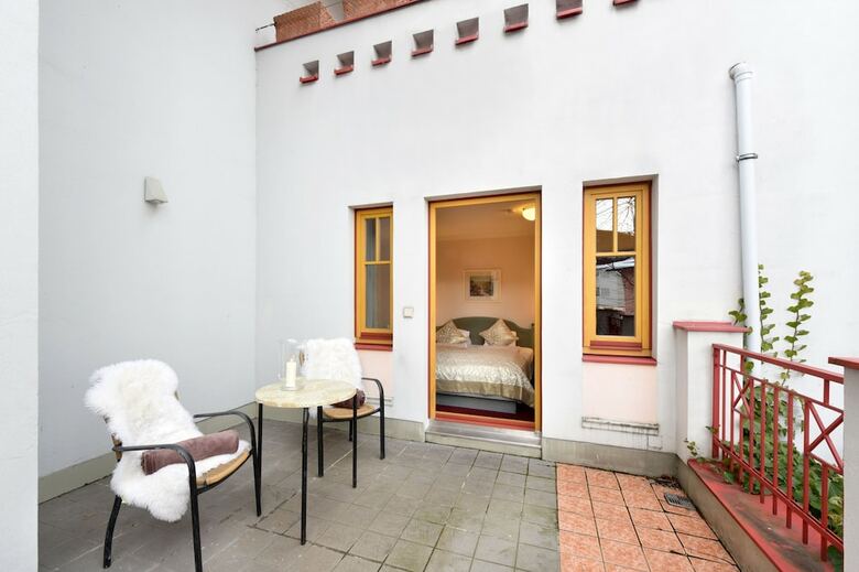 Cella Central Historic Boutique Hotel