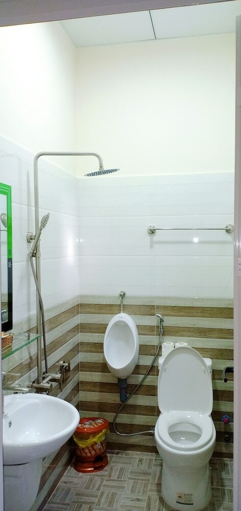 Hotel Bong Bi Homestay