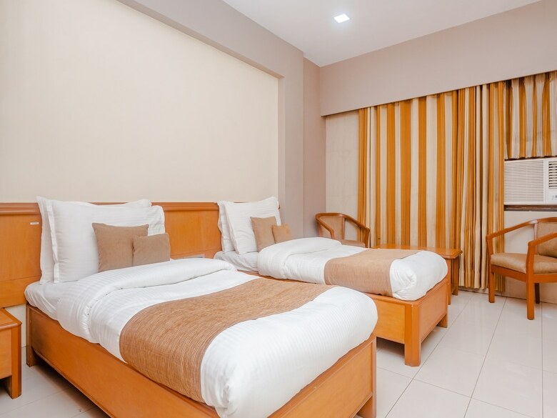 Tuliipstays - Hotel Ashok Bhiwandi