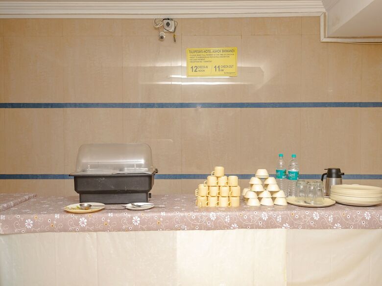 Tuliipstays - Hotel Ashok Bhiwandi
