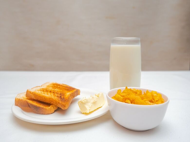 Tuliipstays - Hotel Ashok Bhiwandi