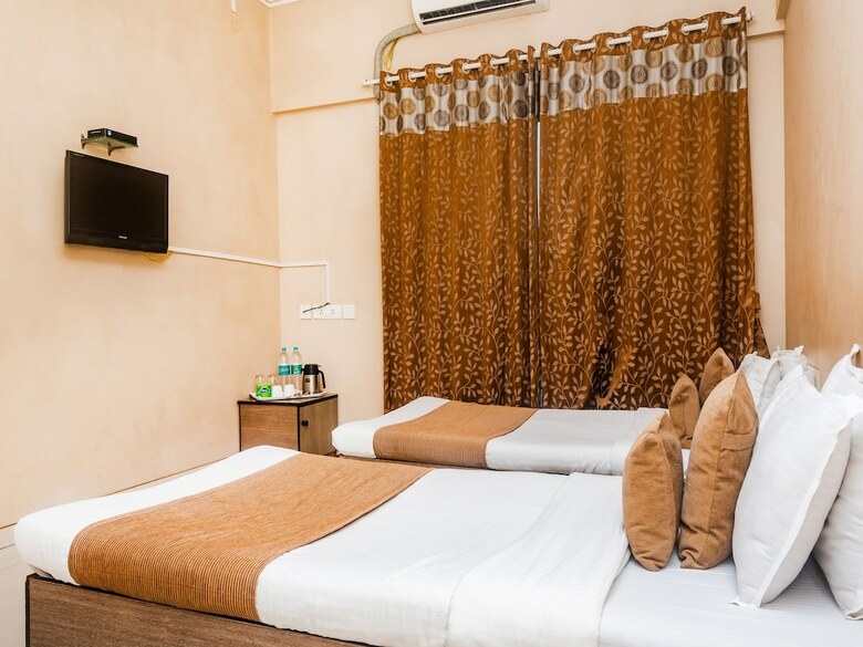Hotel Tuliipstays - Vikhroli Mayfair Hillcrest