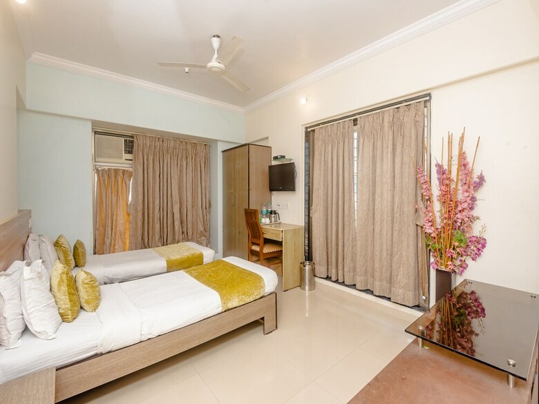Hotel Tuliipstays - Powai Sai Sapphire