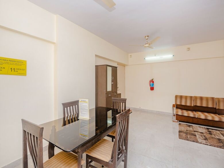 Hotel Tuliipstays - Kurla Premier Exotica