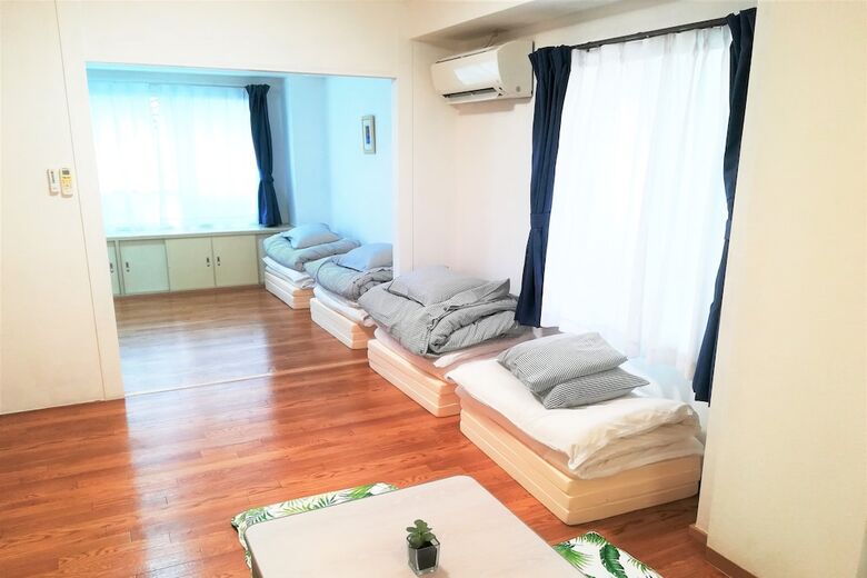 Apartamentos Ryota's Room