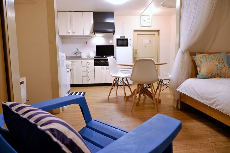 Apartamentos Ryota's Room