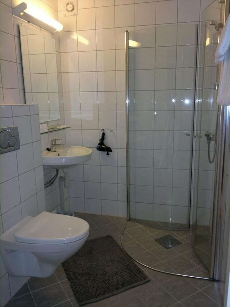 Hotel Petrines Guesthouse