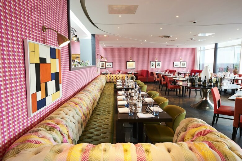 Guildford Harbour Hotel