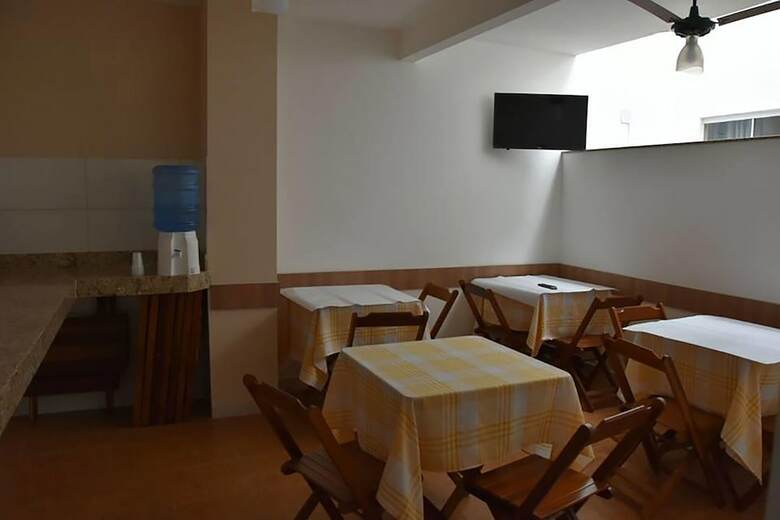 Oyo City Hotel