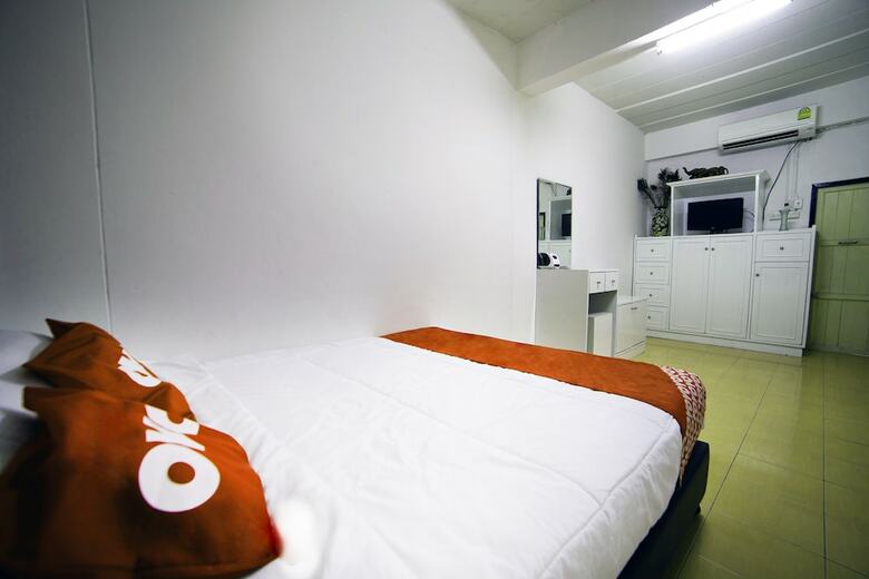 Hostal Oyo 560 Chang Hostel? Suvarnabhumi