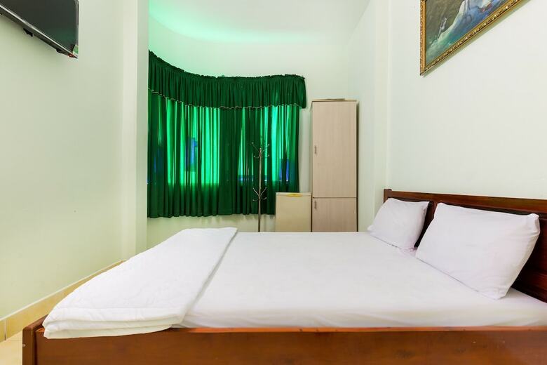 Hotel Oyo 752 Mat Troi Vang