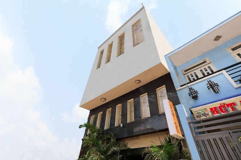 Hotel Oyo 752 Mat Troi Vang