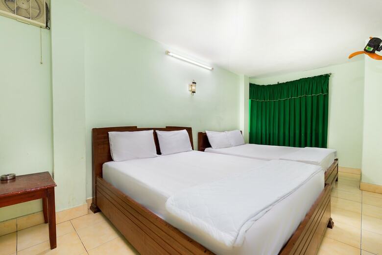 Hotel Oyo 752 Mat Troi Vang