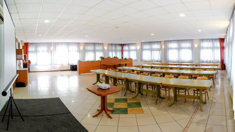 Hotel Szeghalom