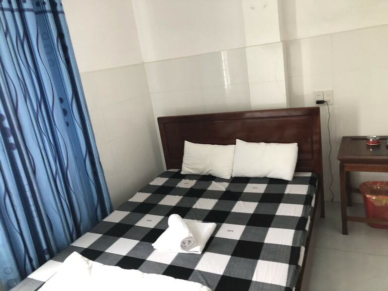 Oyo 684 Moka Hotel