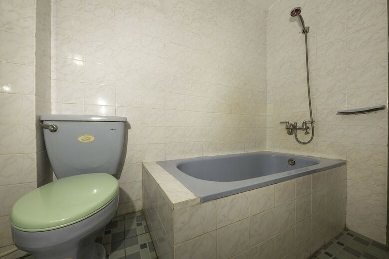 Oyo 718 Nu Hoang Hotel