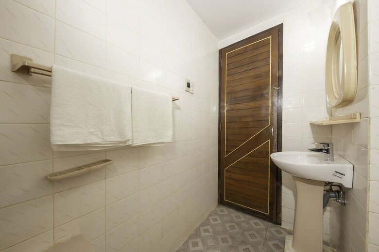 Oyo 718 Nu Hoang Hotel