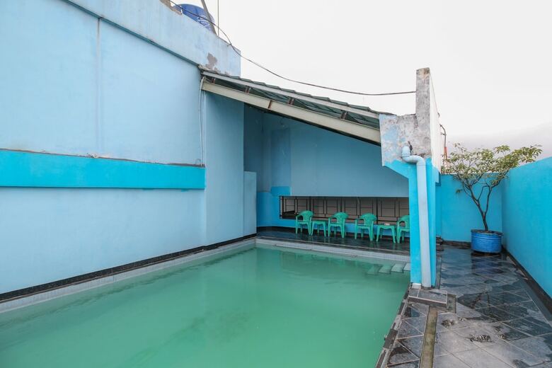 Hotel Airy Cihampelas 179 Bandung