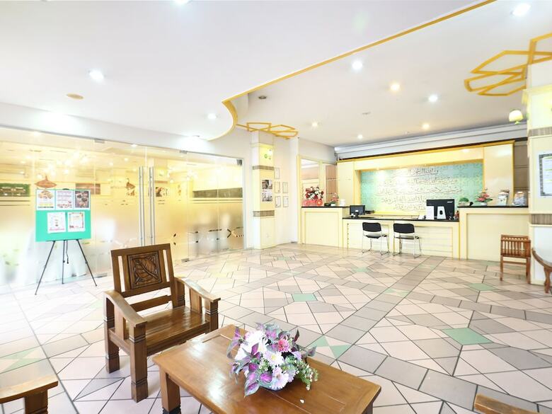 Oyo 89489 Al Ansar Hotel