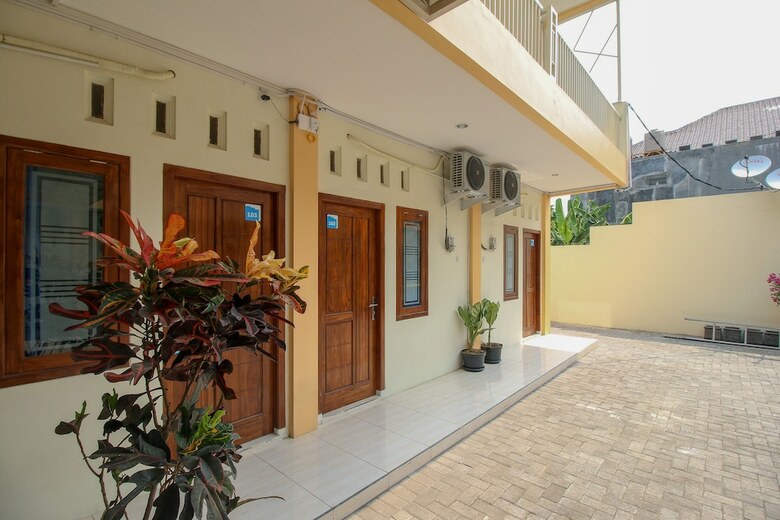 Hotel Airy Syariah Angkasa 44 Sidoarjo