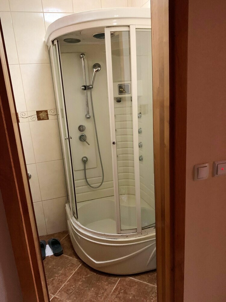 Apartment With 3 Bedrooms In Sarajevo, With Wifi - 7 Km From The Slopes
