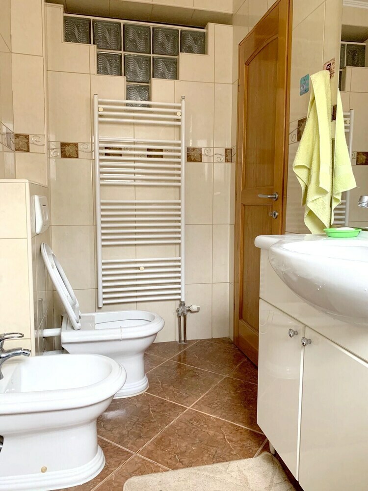 Apartment With 3 Bedrooms In Sarajevo, With Wifi - 7 Km From The Slopes