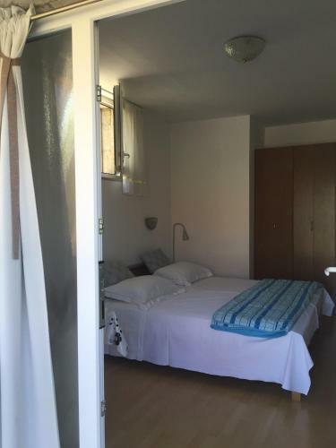 Hostal Tourist Rooms Sajovic