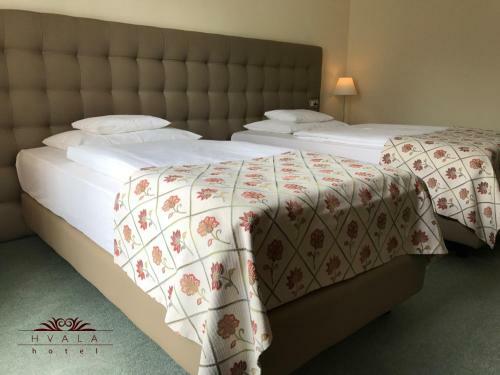 Hotel Hvala - Restaurant Topli Val