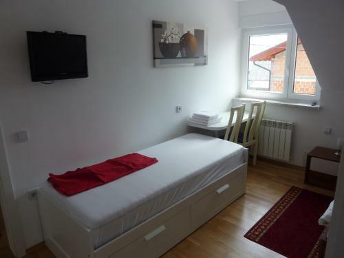 Hostal Guesthouse Mira G.