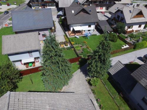 Apartments And Holiday Home Grohar