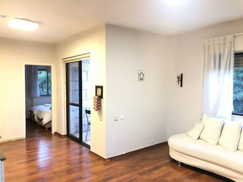 Apartamento Large Renovated 2br With A Nice Balcony