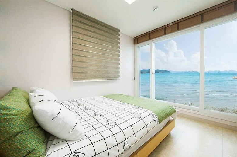 Beach White