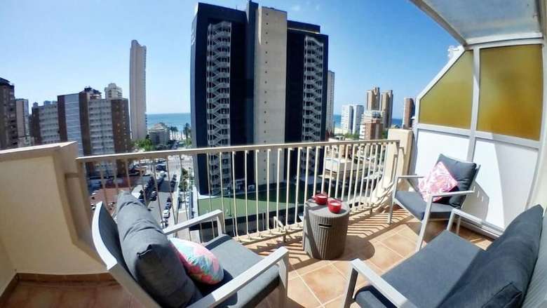 Apartamentos �tico Levante Beach