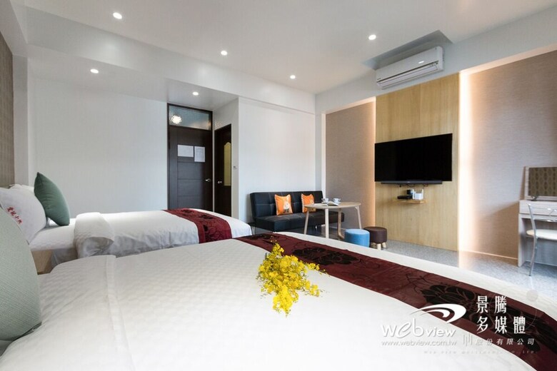 Bed & Breakfast Play Inn