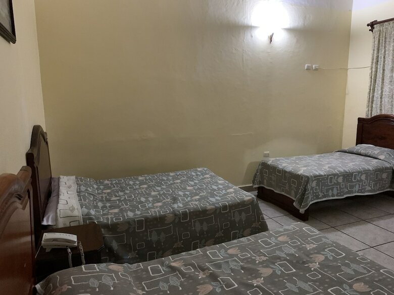Hotel Real De Cortes