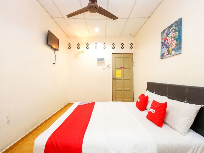 Hotel Oyo 89763 Bluewater