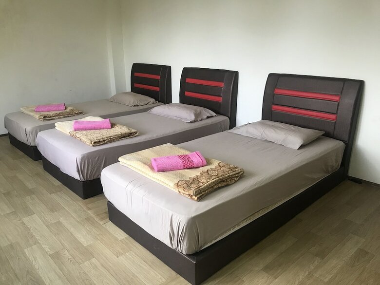Oyo 89781 Hotel Medina 2
